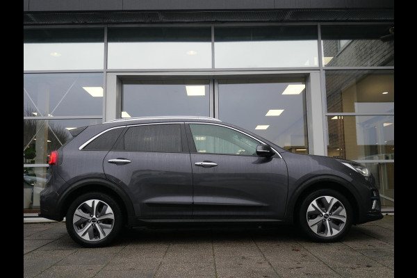 Kia e-Niro ExecutiveLine 64 kWh | Cruise | Clima | Camera | Carplay | Navi | Keyless | Stoelverwarming-verkoeling |