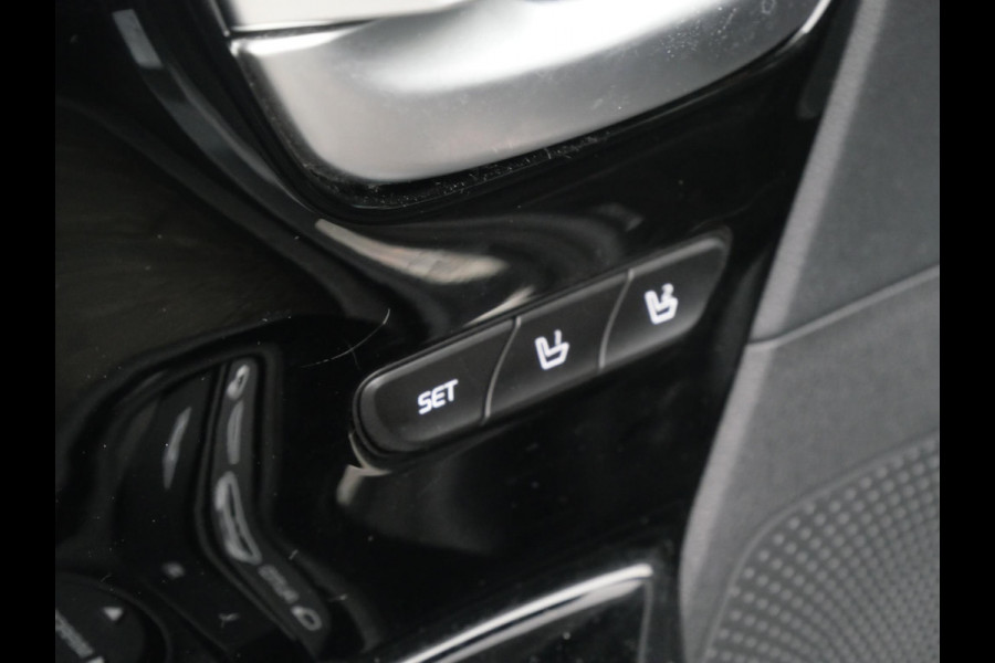 Kia e-Niro ExecutiveLine 64 kWh | Cruise | Clima | Camera | Carplay | Navi | Keyless | Stoelverwarming-verkoeling |