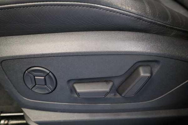 Audi e-tron Sportback 55 quattro S edition 95 kWh ACC ECC 408PK Keyless go/entree