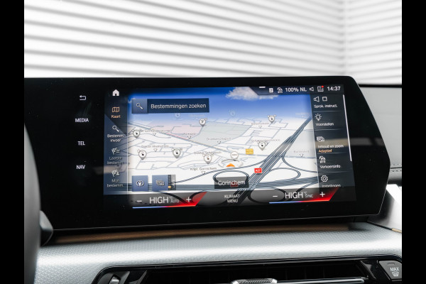 BMW X1 xDrive25e M-Sport - Pano - Driving Ass Prof - Head-up - Verwarmd Stuurwiel