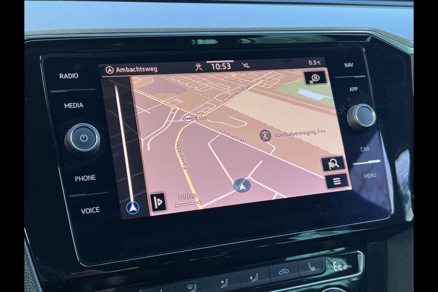 Volkswagen Passat Variant BWJ 2020 | 1.4T GTE 218PK Business | AGR | CAMERA A | CLIMA | 18'' LMV | PDC | NAVI | CARPLAY |