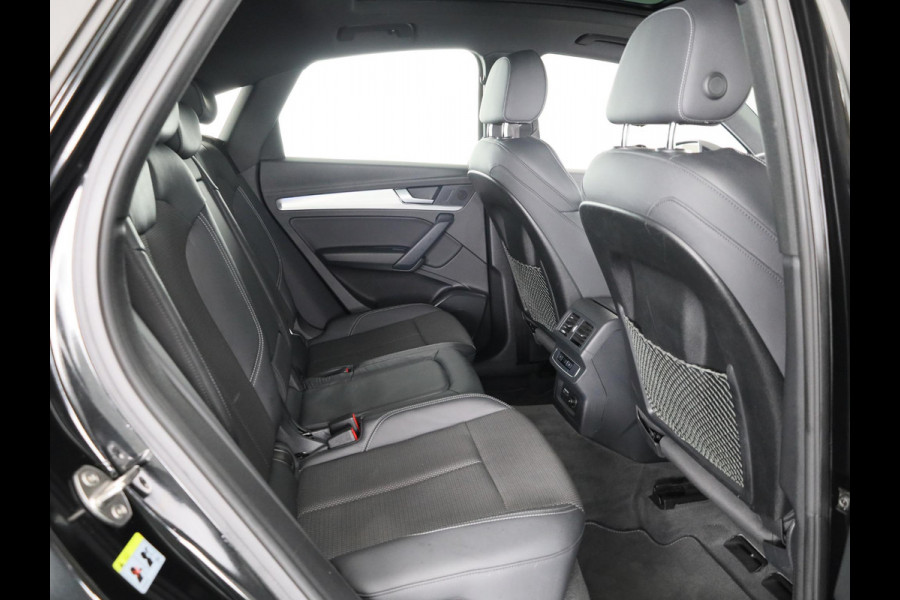 Audi Q5 Sportback 50 TFSI e S edition 299pk | Panoramadak | Trekhaak | Verwarmbare voorstoelen | Adpatieve cruise controle | Matrix koplampen | Navigatie