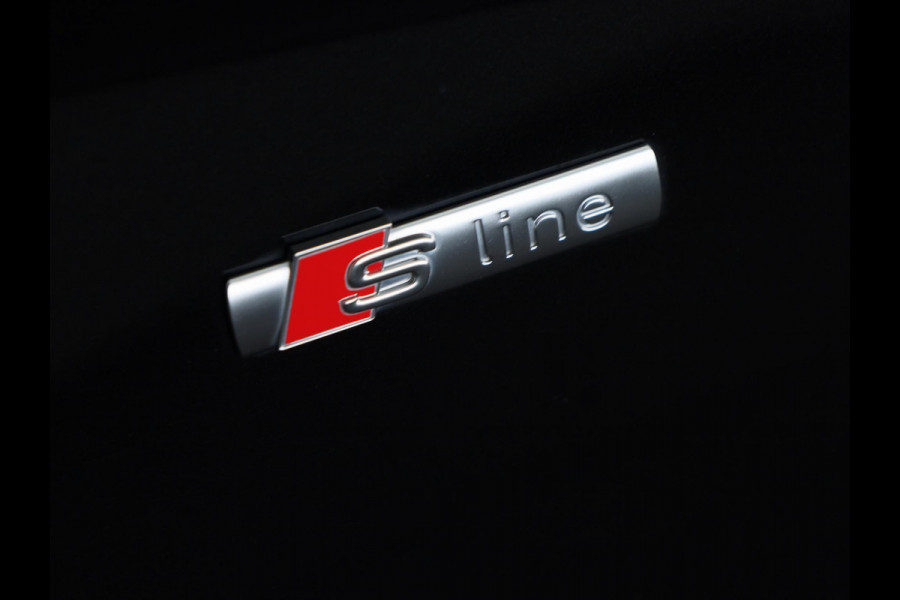 Audi Q5 Sportback 50 TFSI e S edition 299pk | Panoramadak | Trekhaak | Verwarmbare voorstoelen | Adpatieve cruise controle | Matrix koplampen | Navigatie