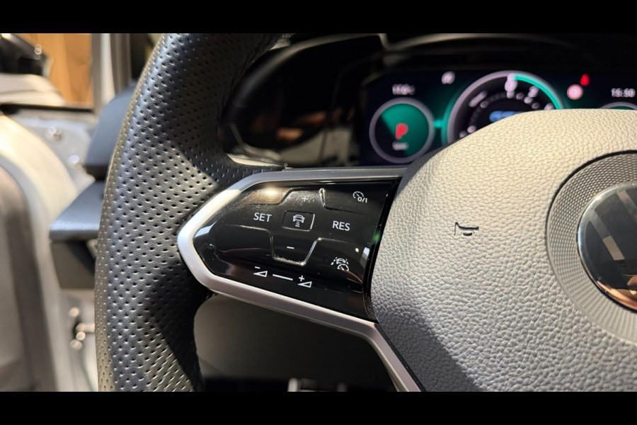 Volkswagen Golf 1.4 eHybrid GTE Pano|Matrix|Camera|Blindspot