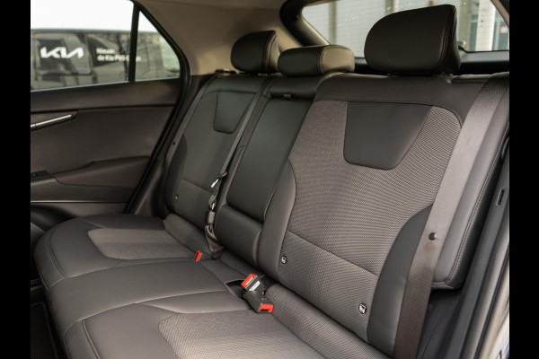 Kia Niro EV Light Advanced 64.8 kWh | Stoelverwarming | Navigatie | Carplay | Adapt. Cruise | Climate | Keyless | Camera