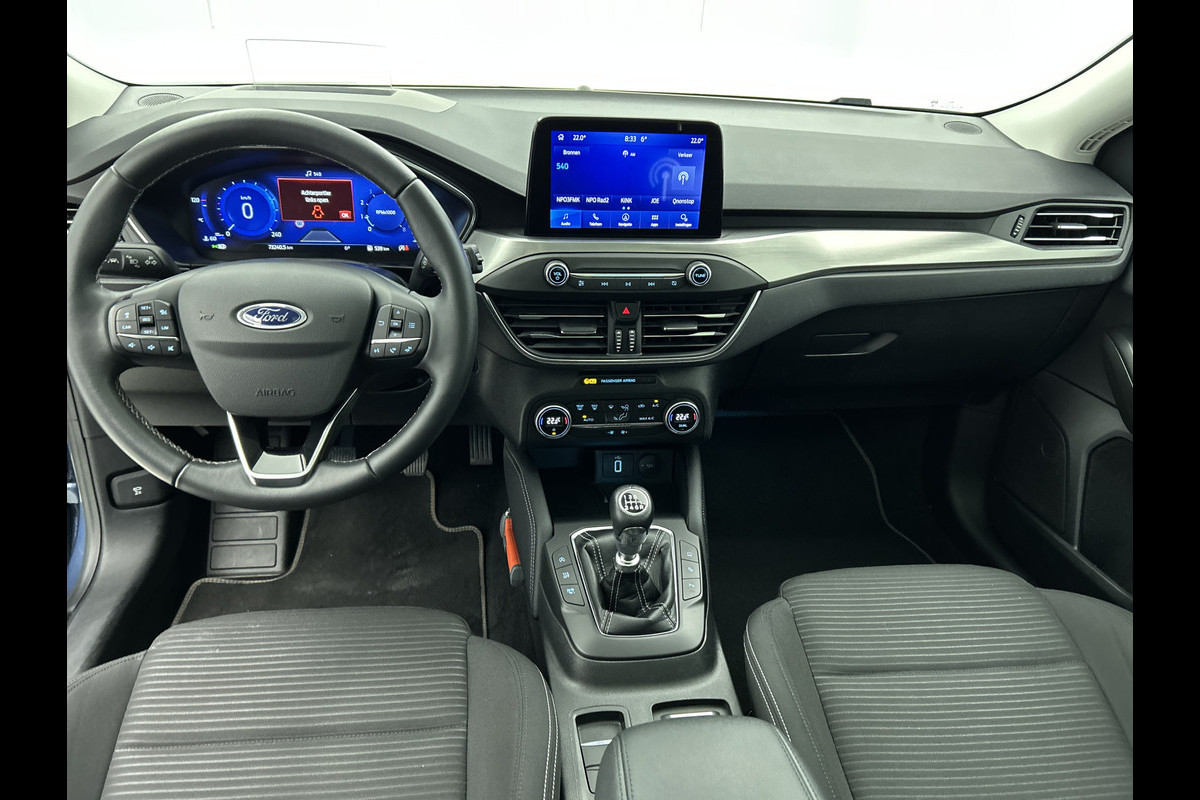 Ford FOCUS Wagon 1.0 124PK Hybrid Titanium X Business / Panoramadak  / Airco-ecc./ Xenon / Radio multimedia / Apk 09-2026