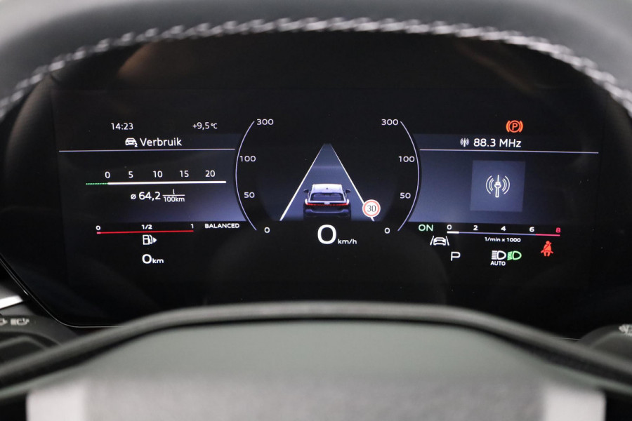 Audi A5 Avant 2.0 TFSI S edition 150pk | Matrix Led verlichting | Rondzicht camera | Keyless entry | 19 inch lichtmetalen velgen | S-line