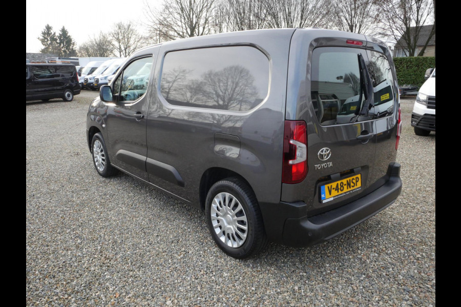 Toyota PROACE CITY 1.2 Turbo Cool Comfort 120PK, L1, Benzine, Airco, 3-zitter