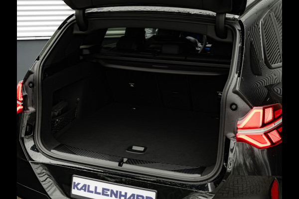 BMW X3 30e xDrive M-Sport - Trekhaak - ACC - 360° Camera - Harman Kardon