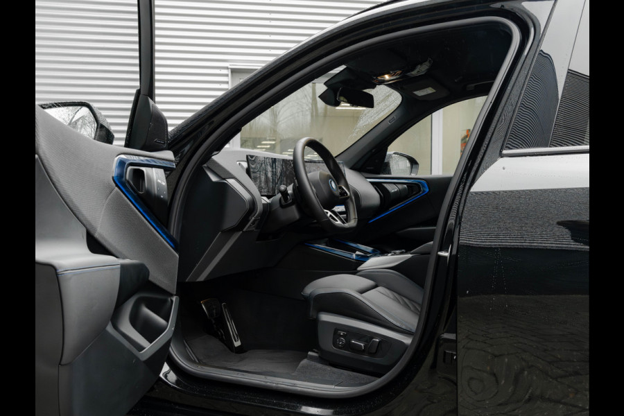 BMW X3 30e xDrive M-Sport - Trekhaak - ACC - 360° Camera - Harman Kardon