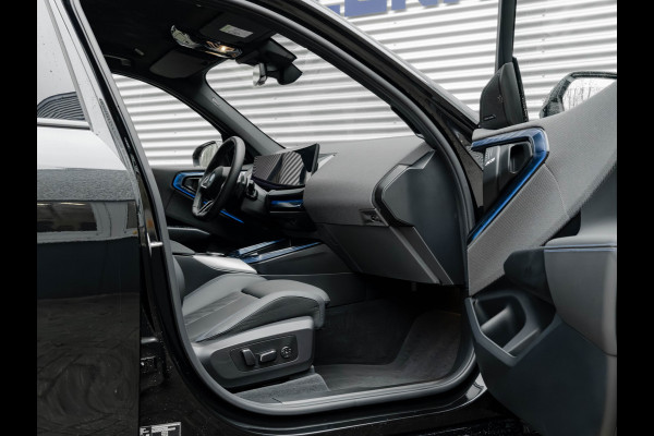 BMW X3 30e xDrive M-Sport - Trekhaak - ACC - 360° Camera - Harman Kardon