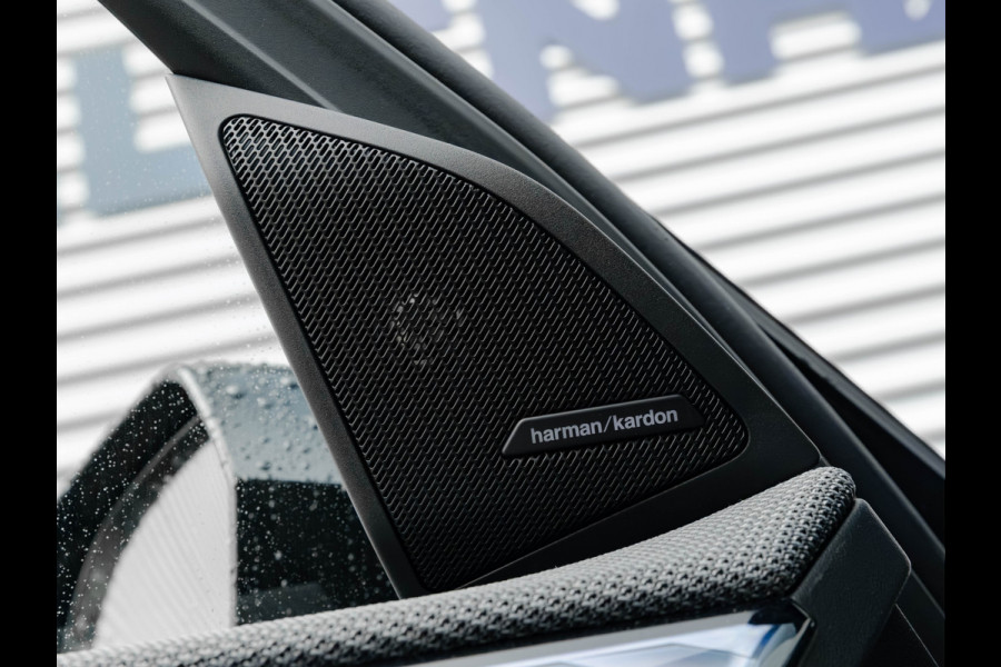 BMW X3 30e xDrive M-Sport - Trekhaak - ACC - 360° Camera - Harman Kardon