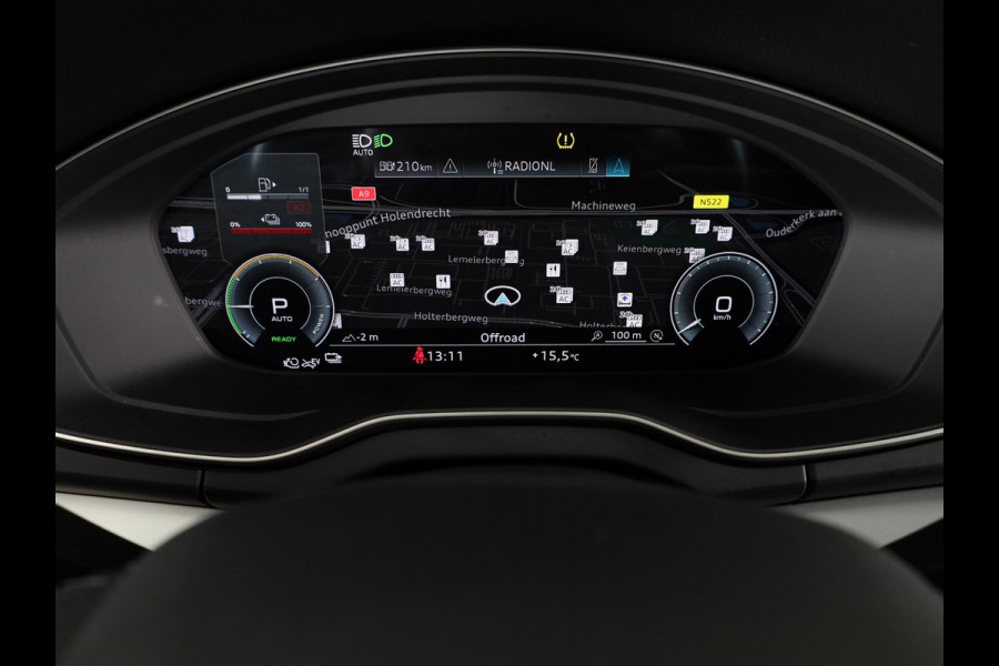 Audi Q5 50 TFSI e S edition Competition 299pk | Adaptieve cruise controle | Stoelverwarming | 21 inch Lichtmetalen velgen | Navigatie