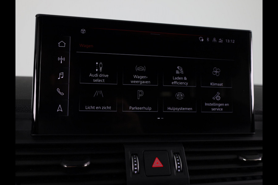 Audi Q5 50 TFSI e S edition Competition 299pk | Adaptieve cruise controle | Stoelverwarming | 21 inch Lichtmetalen velgen | Navigatie