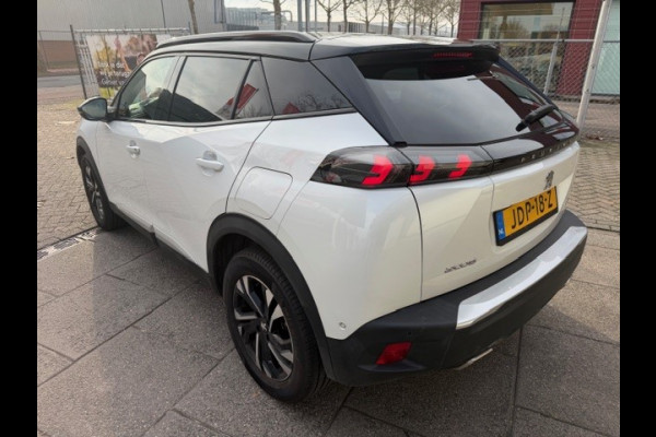 Peugeot 2008 1.2 PureTech GT NAVI I CAMERA APPLE CARPLAY ANDROID AUTO I LMV I