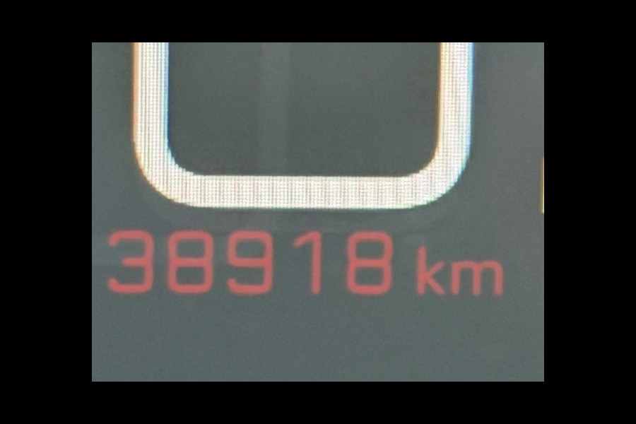 Peugeot 2008 1.2 PureTech GT NAVI I CAMERA APPLE CARPLAY ANDROID AUTO I LMV I