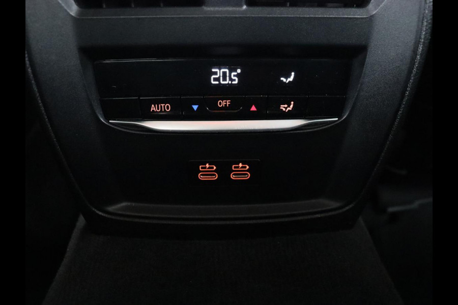 BMW 3-serie 320e Business Edition Plus | Leder | Stoelverwarming | Live Cockpit | Carplay | Navigatie | Full LED | Parkeerhulp | Climate control | Bluetooth | PHEV | Plug In