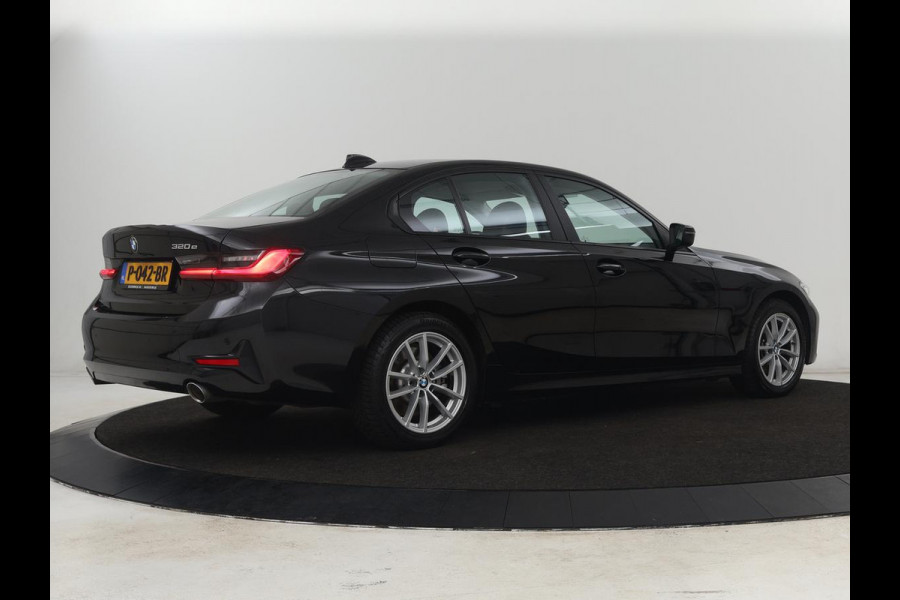 BMW 3-serie 320e Business Edition Plus | Leder | Stoelverwarming | Live Cockpit | Carplay | Navigatie | Full LED | Parkeerhulp | Climate control | Bluetooth | PHEV | Plug In
