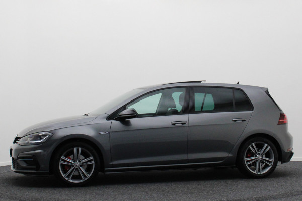 Volkswagen Golf 7.5 1.5 TSI Highline Business R-Line Panoramadak, Virtual Cockpit, Apple CarPlay, ACC, LED, Origineel NL, NAP,  Dealer onderhouden