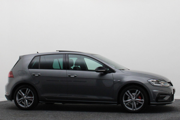 Volkswagen Golf 7.5 1.5 TSI Highline Business R-Line Panoramadak, Virtual Cockpit, Apple CarPlay, ACC, LED, Origineel NL, NAP,  Dealer onderhouden