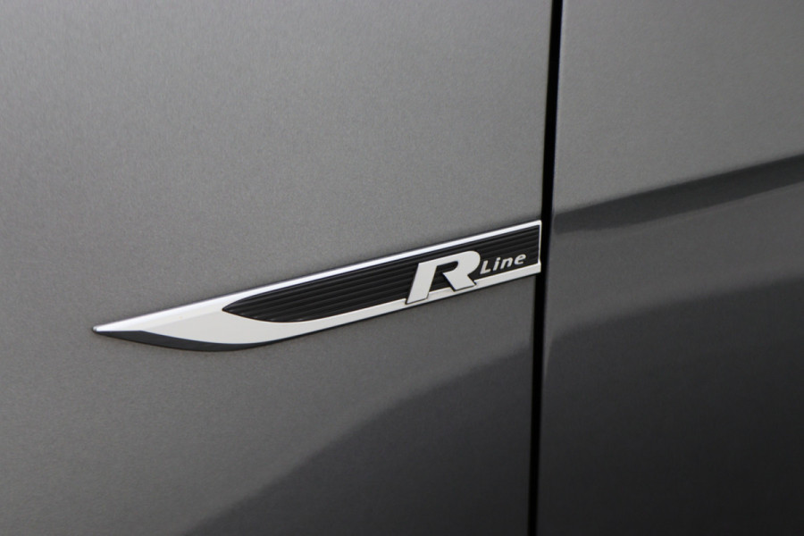 Volkswagen Golf 7.5 1.5 TSI Highline Business R-Line Panoramadak, Virtual Cockpit, Apple CarPlay, ACC, LED, Origineel NL, NAP,  Dealer onderhouden