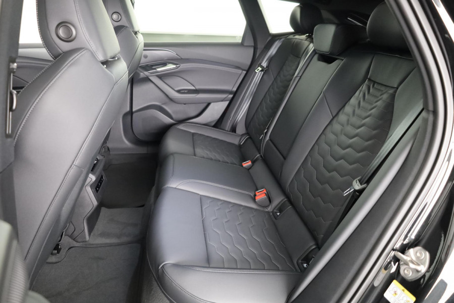 Audi A6 Avant e-tron S edition performance 100 kWh 367pk | Matrix Led verlichting | Elektrisch verstelbare voorstoelen+ geheugen bestuurdersstoel  | Adaptieve cruise controle | 360° Camera