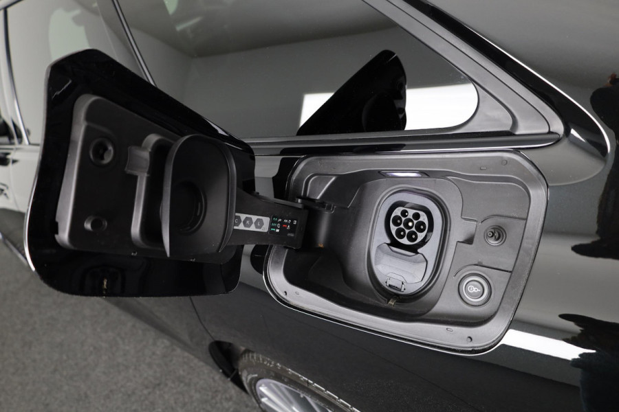 Audi A6 Avant e-tron S edition performance 100 kWh 367pk | Matrix Led verlichting | Elektrisch verstelbare voorstoelen+ geheugen bestuurdersstoel  | Adaptieve cruise controle | 360° Camera