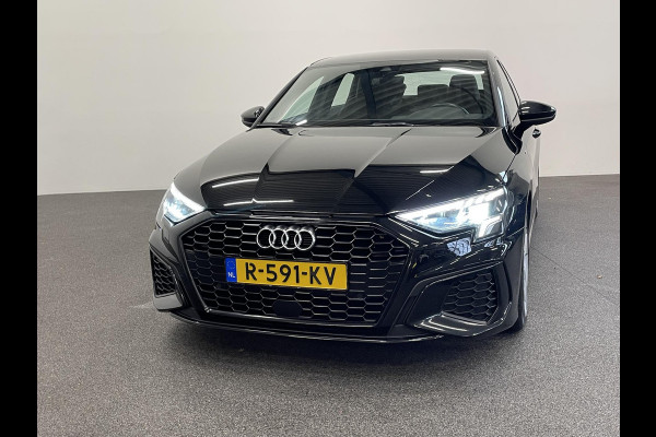Audi A3 Sportback 30 TFSI S edition Navigatie Apple Carplay / Android Auto Adaptive Cruise Control Parkeersensoren Full Led Virtual Cockpit Climate Control