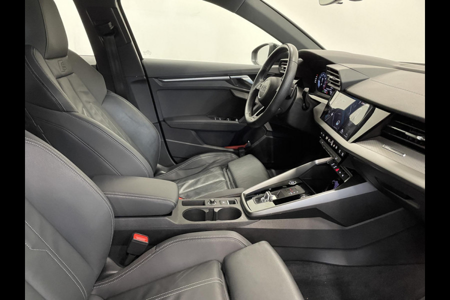 Audi A3 Sportback 30 TFSI S edition Navigatie Apple Carplay / Android Auto Adaptive Cruise Control Parkeersensoren Full Led Virtual Cockpit Climate Control