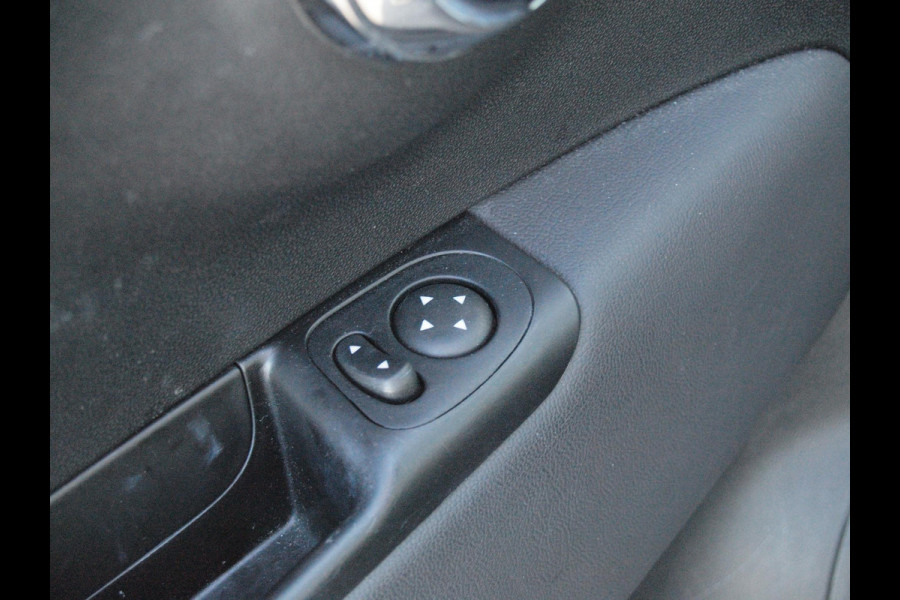 Fiat 500 1.2 Lounge | Panoramadak | Cruise Control | Leer | Navi |