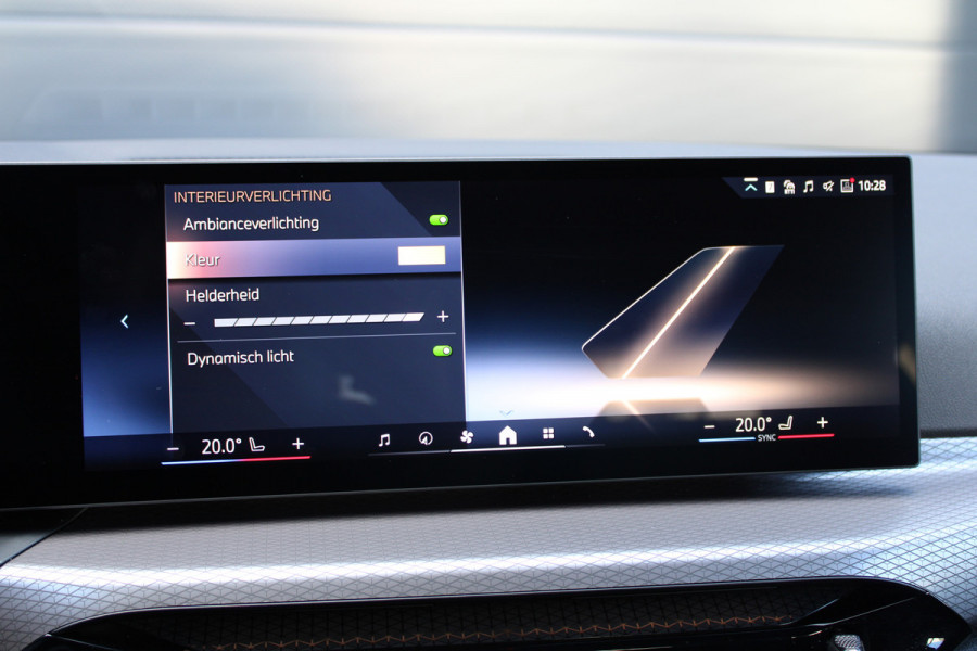 BMW 3 Serie Touring 330i xDrive | FACELIFT | M-SPORT | ACC | SFEER | CARPLAY | STOELVERW