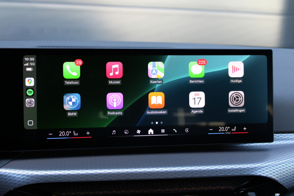 BMW 3 Serie Touring 330i xDrive | FACELIFT | M-SPORT | ACC | SFEER | CARPLAY | STOELVERW