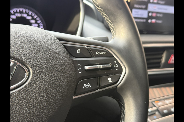 Hyundai Santa Fe 1.6 T-GDI HEV i-Motion | Apple Carplay | Camera | Trekhaak | Stoelverwarming