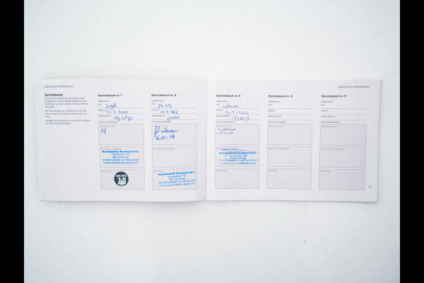 Volvo XC40 Recharge P8 AWD R-Design [ 3-Fase ] {SOH-89%} (INCL-BTW) *PANO | LEATHER-MICROFIBRE | DIGI-COCKPIT | FULL-LED | NAVI-FULLMAP | ECC | CARPLAY | PDC | KEYLESS | HEATED-SPORTSEATS | BLIS | PRIVACY-GLASS | 20"ALU*