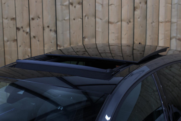 Volkswagen Golf 2.0 TSI 4Motion R *Pano*Dynaudio*DCC*Keyless*