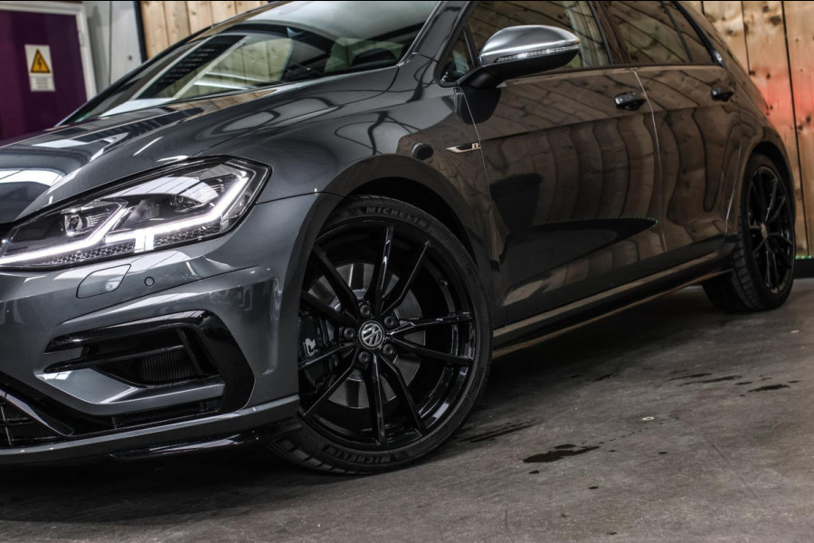 Volkswagen Golf 2.0 TSI 4Motion R *Pano*Dynaudio*DCC*Keyless*