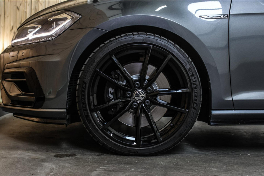 Volkswagen Golf 2.0 TSI 4Motion R *Pano*Dynaudio*DCC*Keyless*