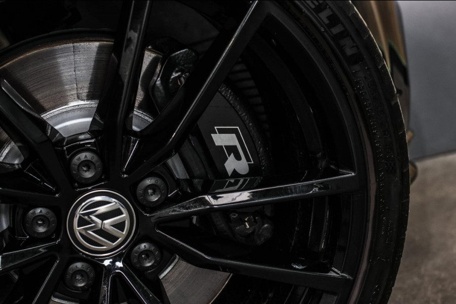 Volkswagen Golf 2.0 TSI 4Motion R *Pano*Dynaudio*DCC*Keyless*