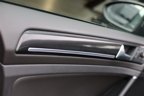 Volkswagen Golf 2.0 TSI 4Motion R *Pano*Dynaudio*DCC*Keyless*