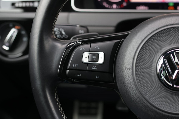 Volkswagen Golf 2.0 TSI 4Motion R *Pano*Dynaudio*DCC*Keyless*