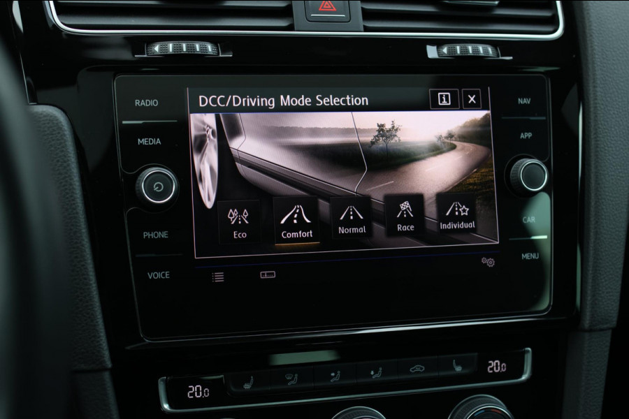 Volkswagen Golf 2.0 TSI 4Motion R *Pano*Dynaudio*DCC*Keyless*