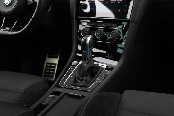 Volkswagen Golf 2.0 TSI 4Motion R *Pano*Dynaudio*DCC*Keyless*