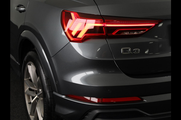 Audi Q3 35 TFSI S edition Competition 150pk| Verlengde garantie | Navigatie | Parkeercamera | 19 inch Lichtmetalen velgen | Apple Carplay/ Android Auto