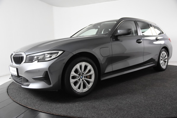BMW 3-serie 330e Touring *1ste Eigenaar*Leer*Navigatie*