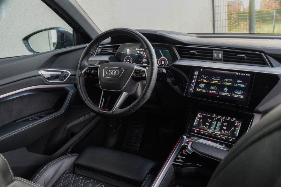 Audi e-tron Sportback S Quattro 371kW / Standkachel/ Luchtvering/ Adaptive Cruise Control/ Head-Up Display/ 371kW (504PK)