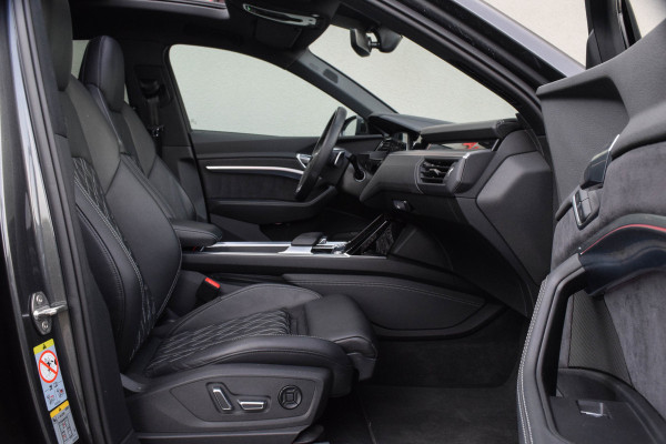 Audi e-tron Sportback S Quattro 371kW / Standkachel/ Luchtvering/ Adaptive Cruise Control/ Head-Up Display/ 371kW (504PK)