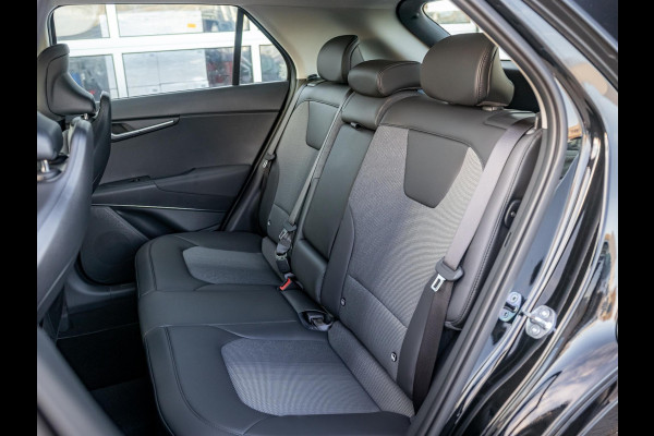 Kia Niro 1.6 GDi Hybrid DynamicLine | Direct leverbaar! | Climate | Cruise | Camera
