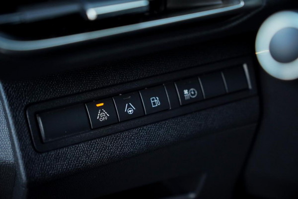 Peugeot 3008 1.6 HYbrid4 300 Première Pack Avantage GT / Pano / Stoelverwarming / Leder / Massage