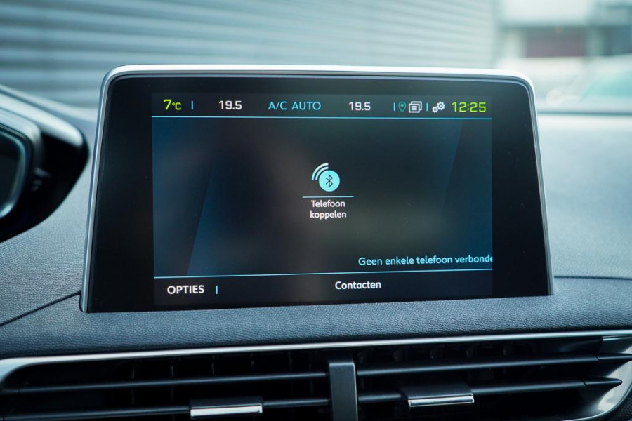 Peugeot 3008 1.6 HYbrid4 300 Première Pack Avantage GT / Pano / Stoelverwarming / Leder / Massage