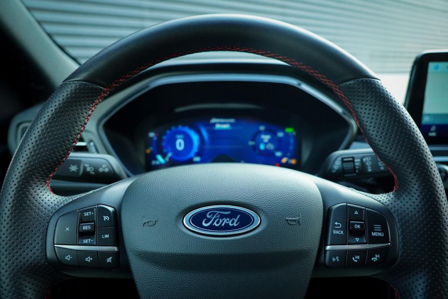 Ford Kuga 2.5 PHEV ST-Line / Winter Pack / Trekhaak / Incl BTW